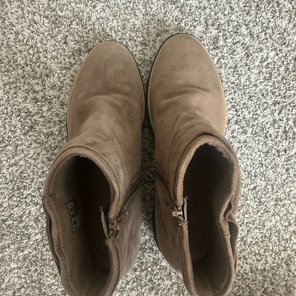 Clarks Sharon Salon Womens Side Knot Ankle Boots - Picture 3 of 7